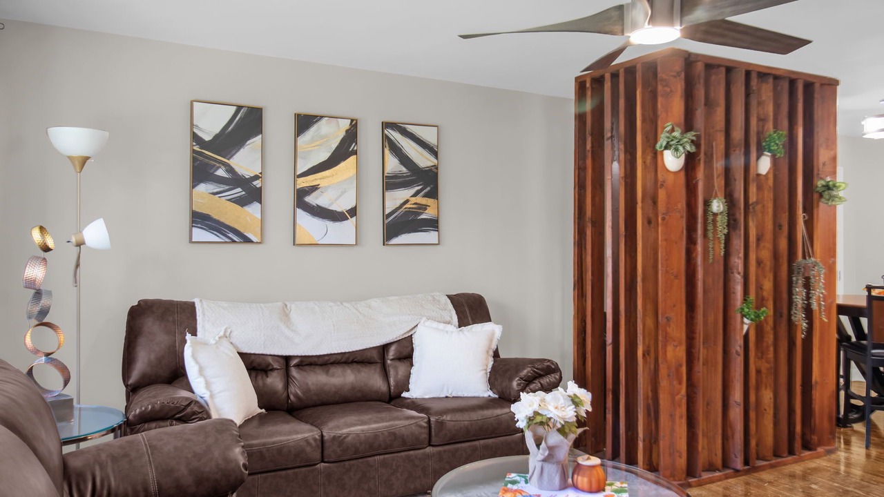 Photo of Livingroom in Jamestown