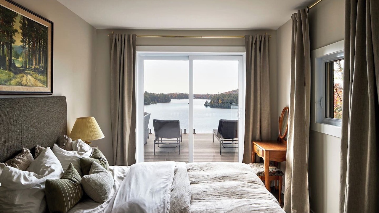 Photo of Bedroom in Val-des-Monts