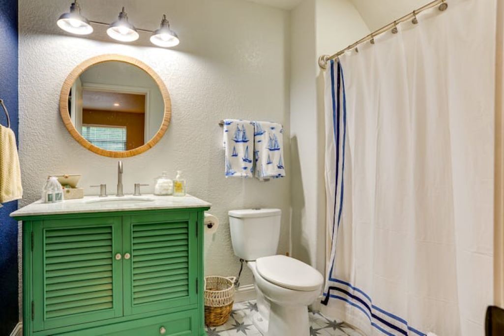 Photo of Bathroom in Gober