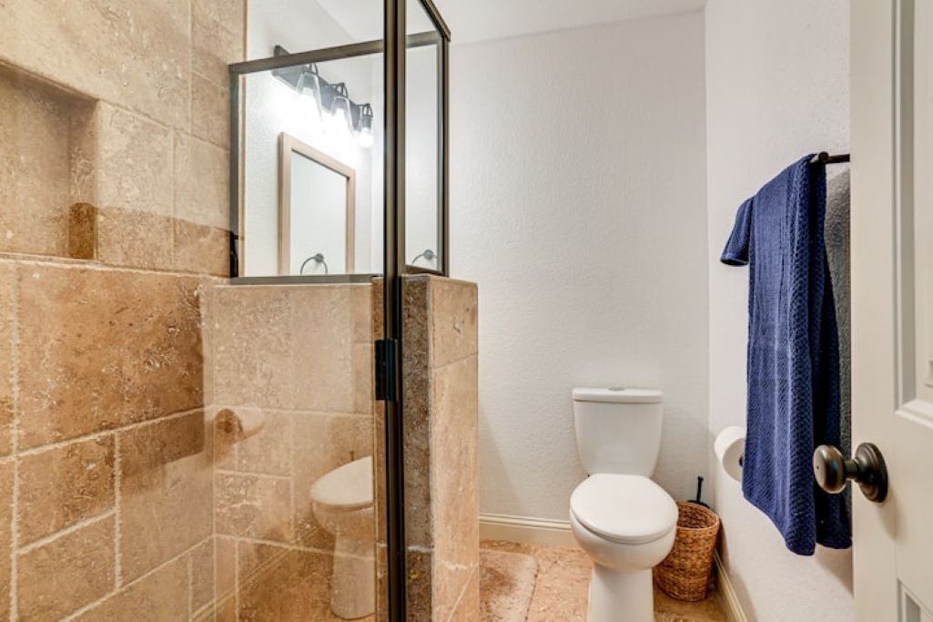 Photo of Bathroom in Gober