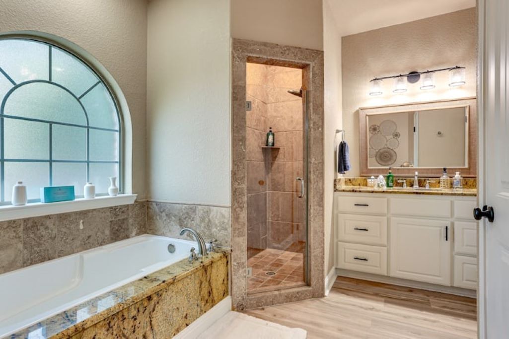 Photo of Bathroom in Gober