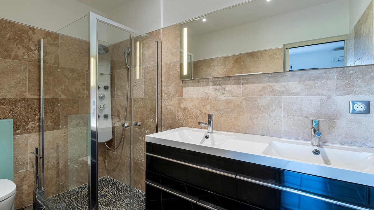 Photo of Bathroom in Verghia