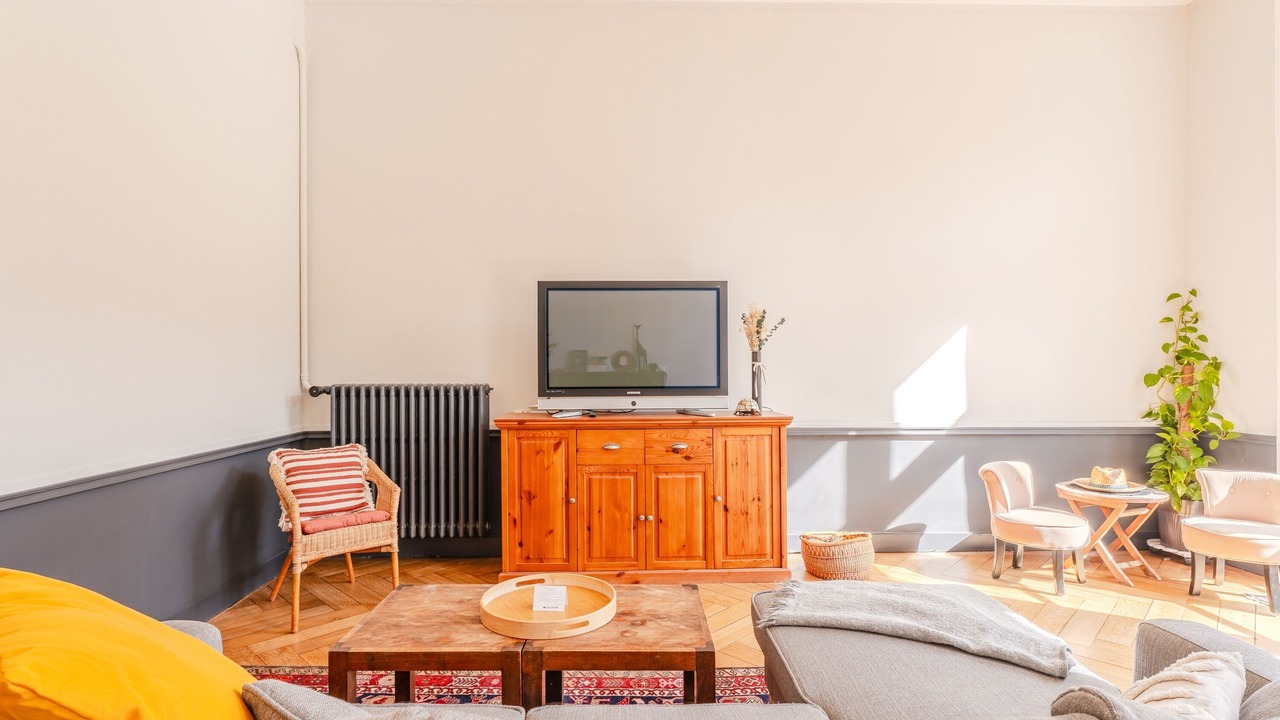 Photo of Livingroom in Dobree-Bon Port