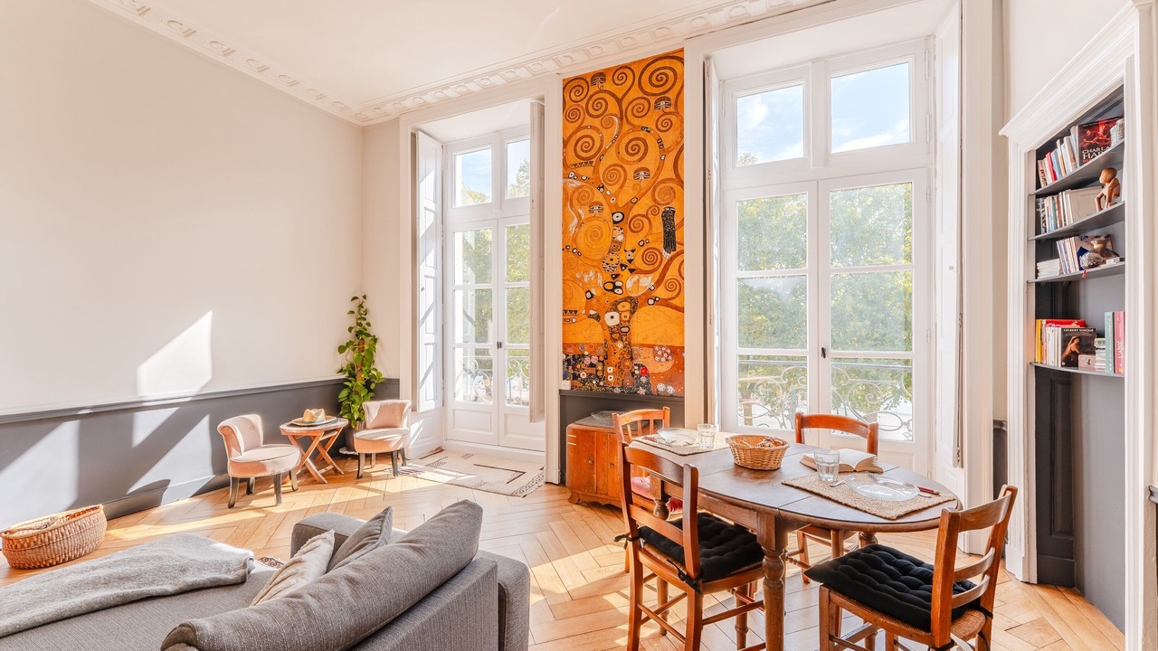 Photo of Livingroom in Dobree-Bon Port