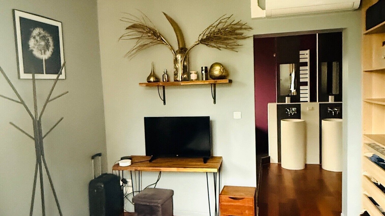 Photo of Bedroom in Antony