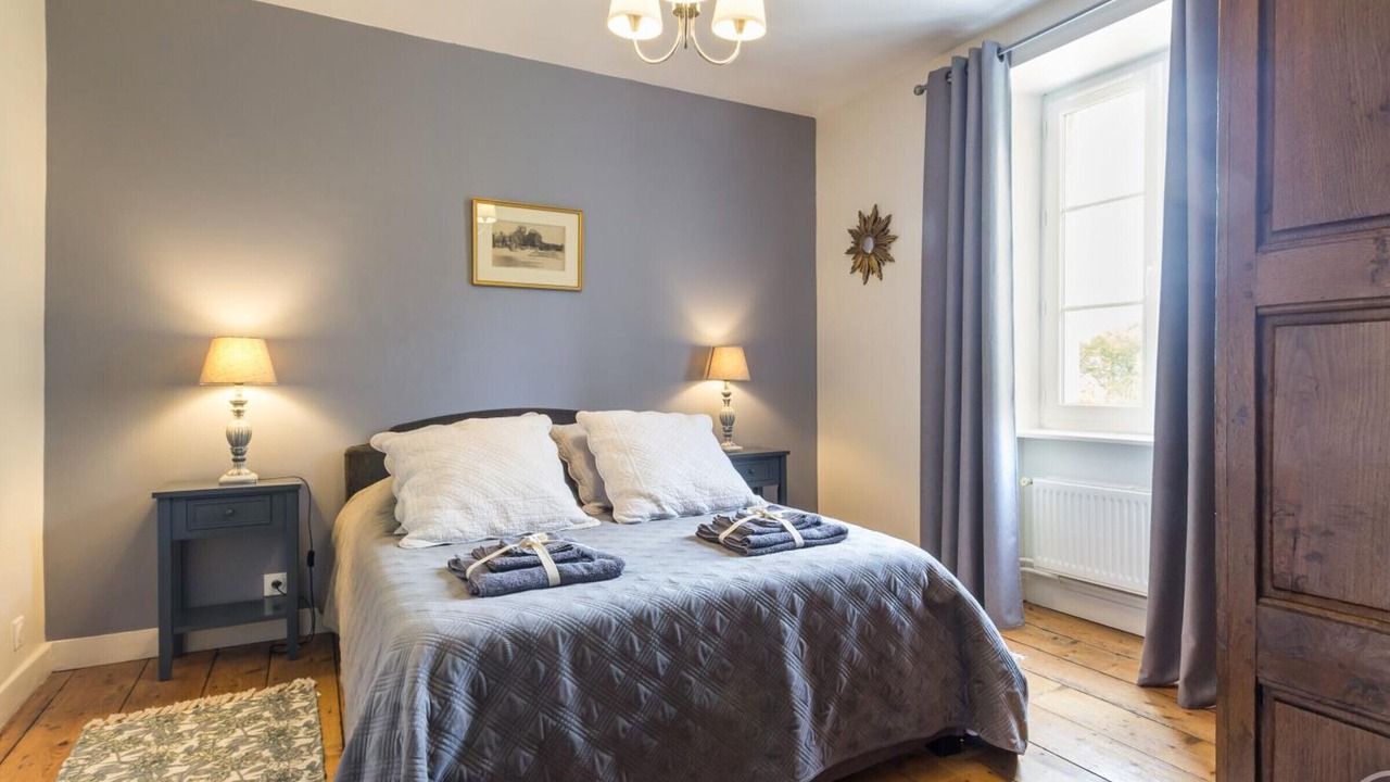 Photo of Bedroom in Sebeville