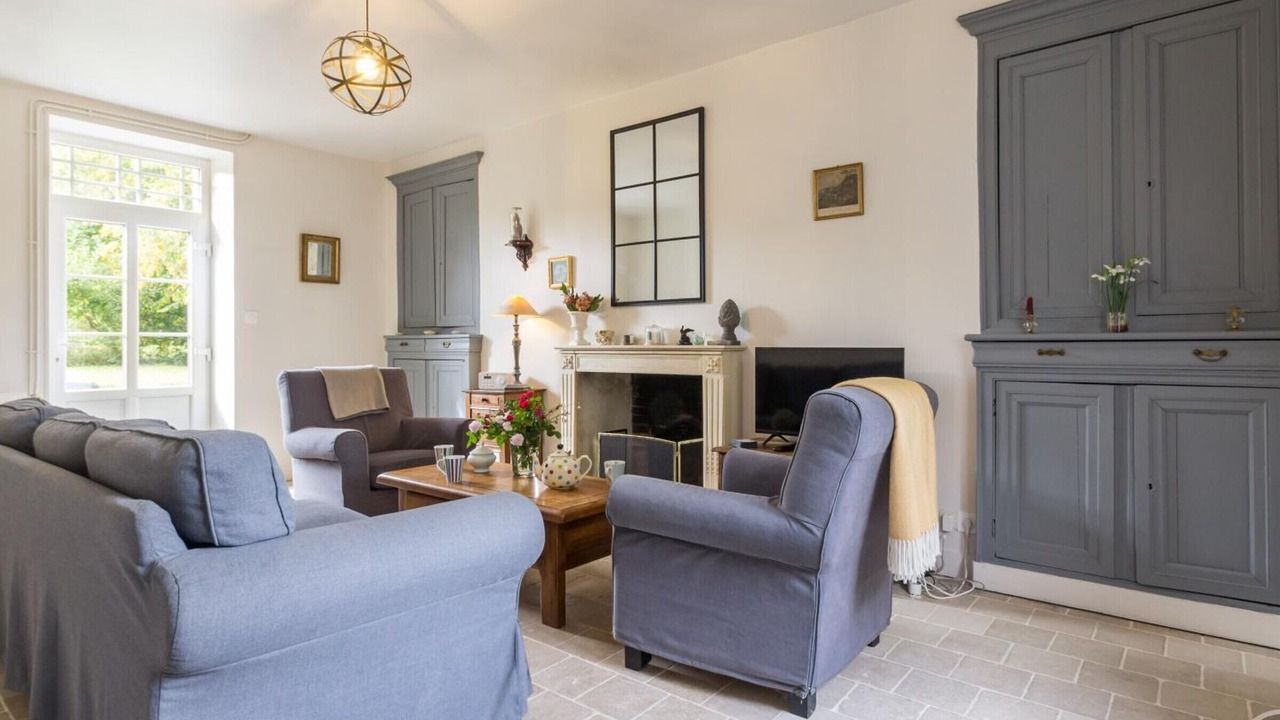 Photo of Livingroom in Sebeville