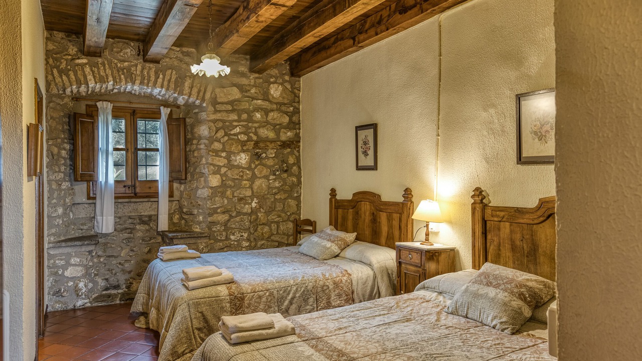 Photo of Bedroom in Camos