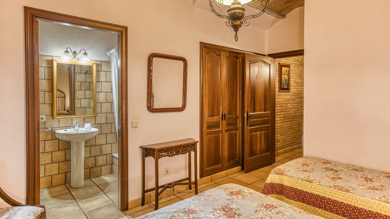 Photo of Bedroom in Camos