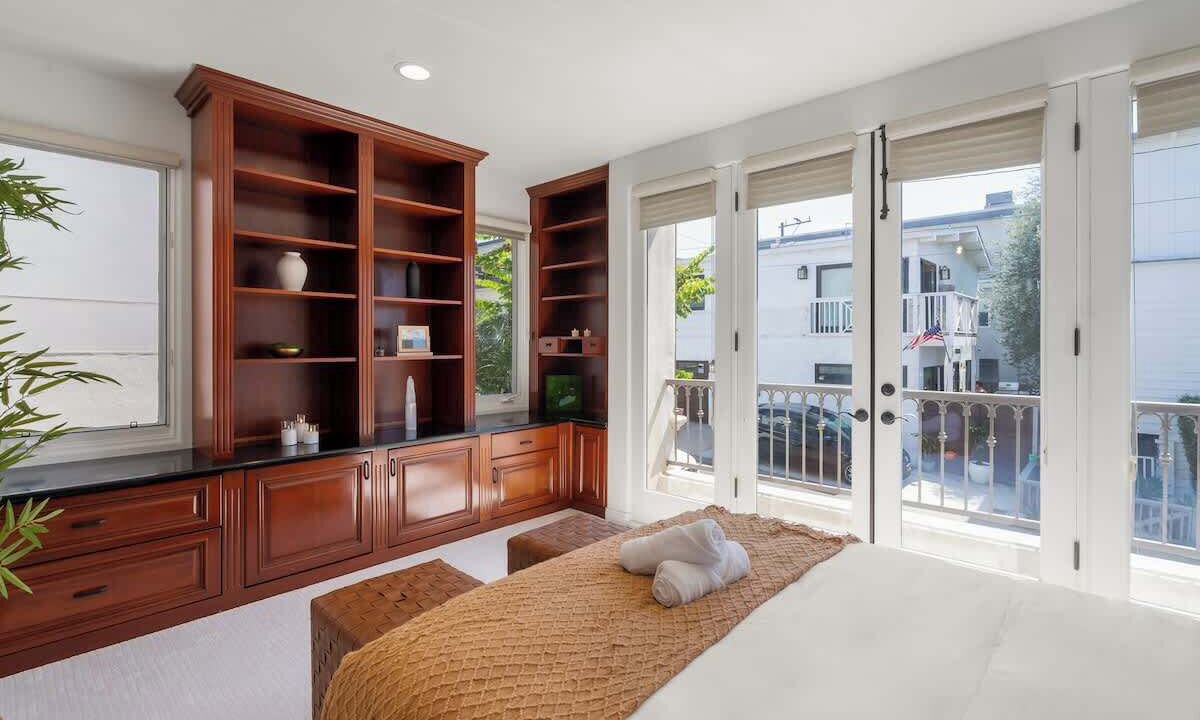 Photo of Bedroom in The Strand