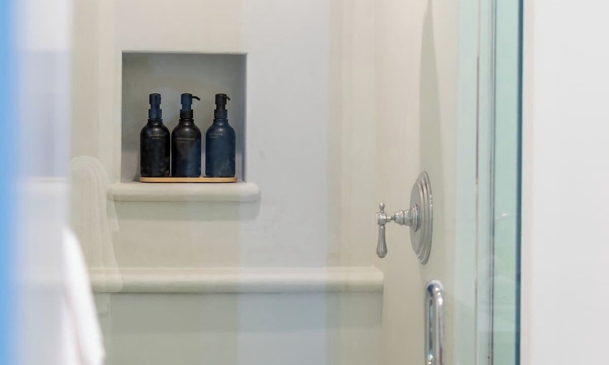 Photo of Bathroom in The Strand