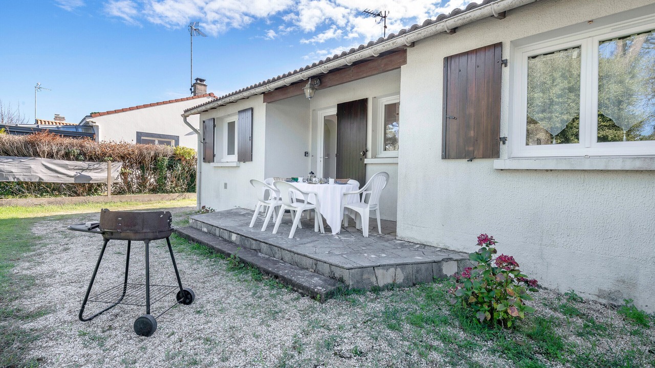 Photo of Outdoor in Saint-Michel-Chef-Chef