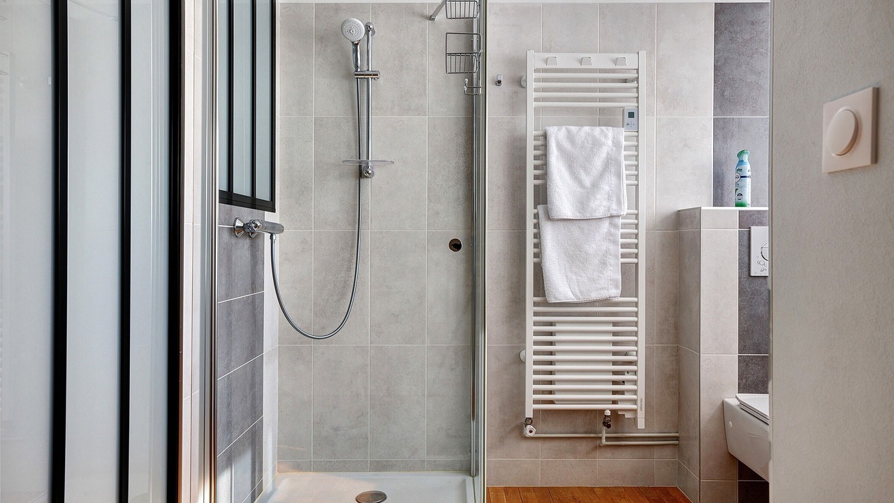 Photo of Bathroom in Laigne-en-Belin