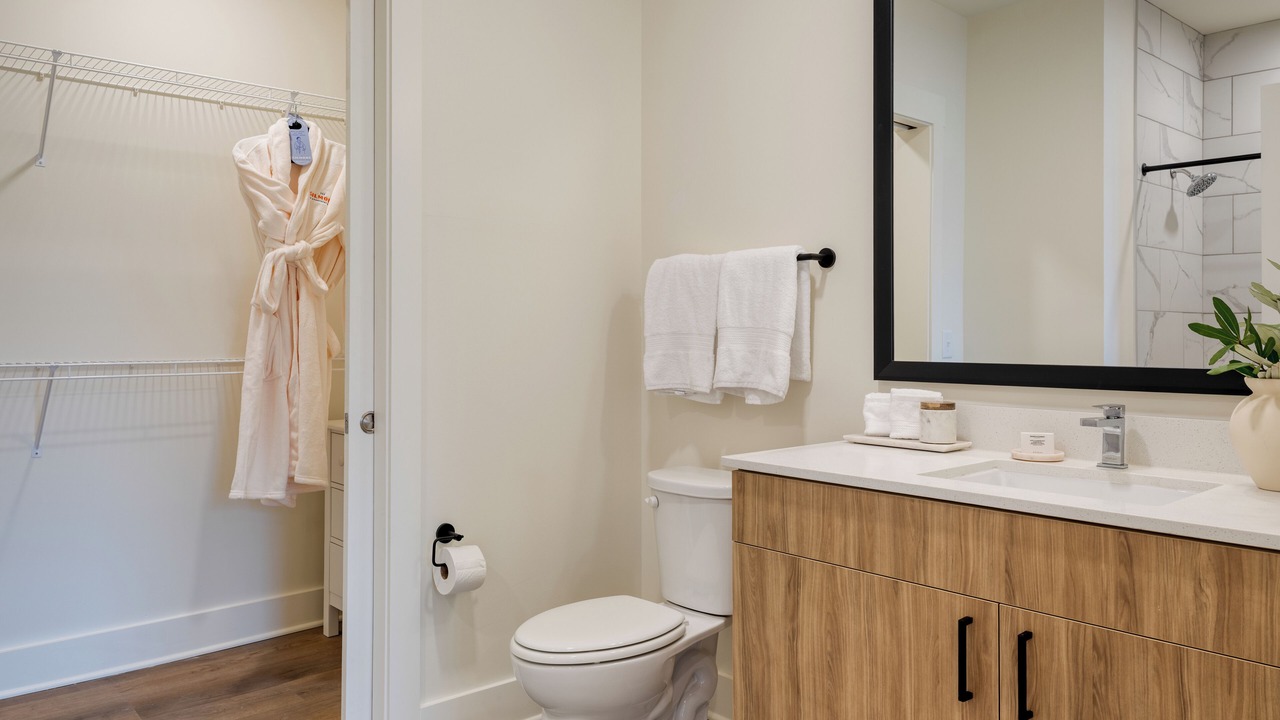 Photo of Bathroom in 12 South