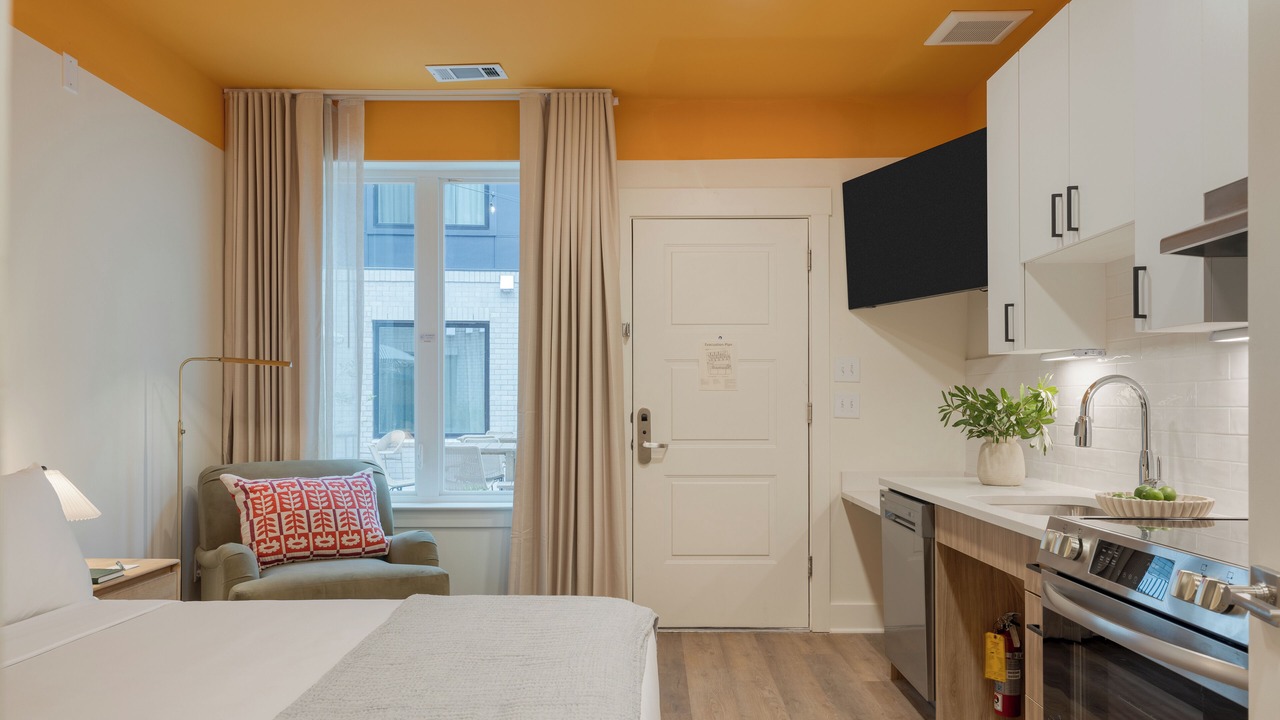Photo of Bedroom in 12 South