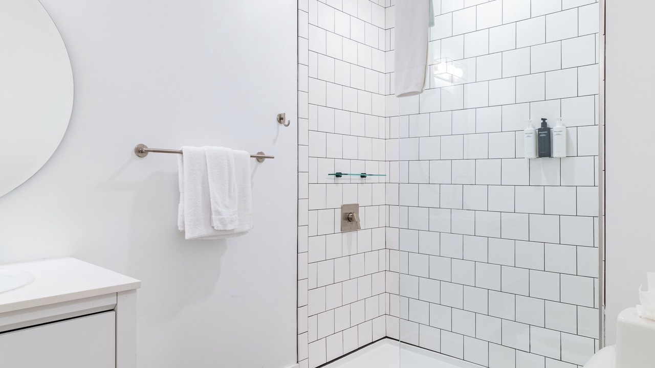 Photo of Bathroom in Historic Edgefield
