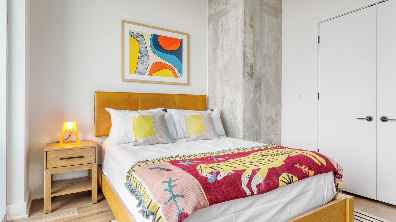 Photo of Bedroom in Rainey Street Historic District