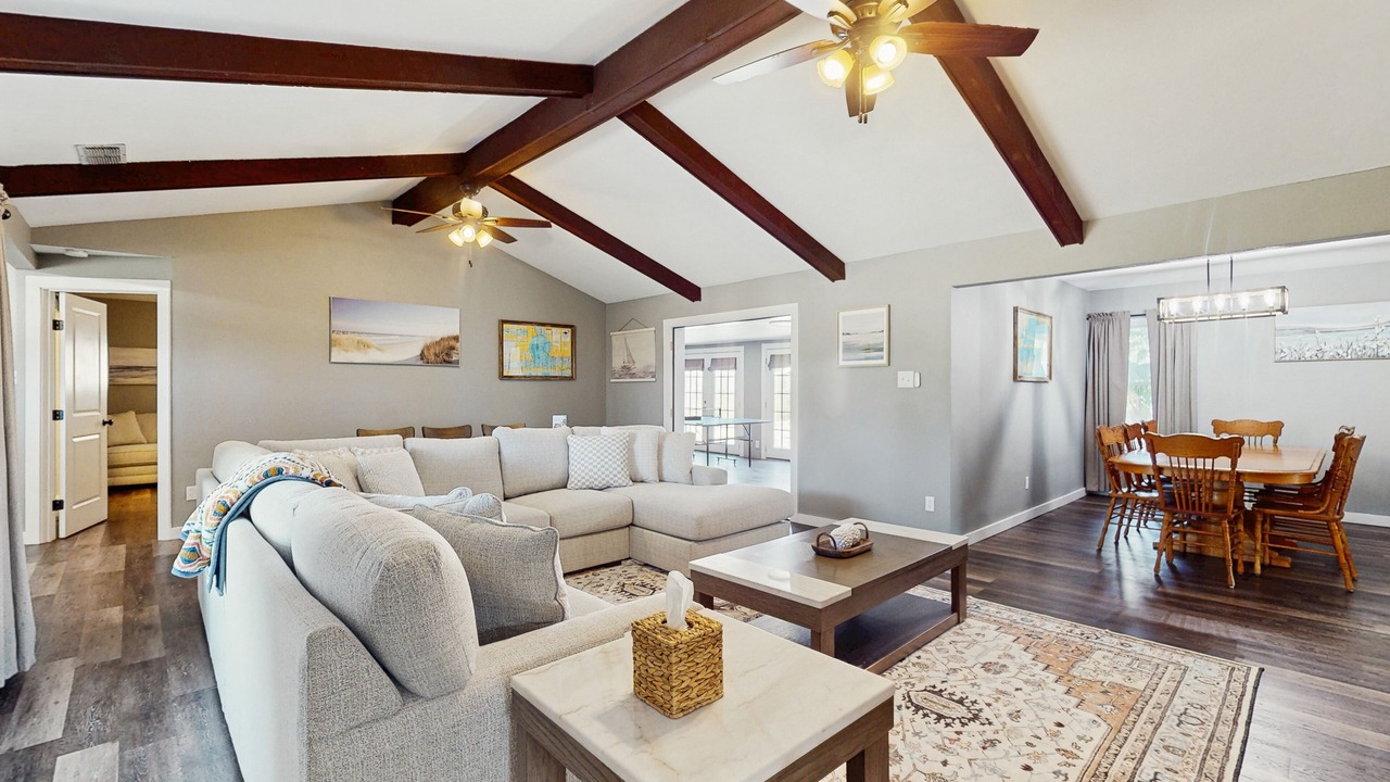 Photo of Livingroom in Flour Bluff