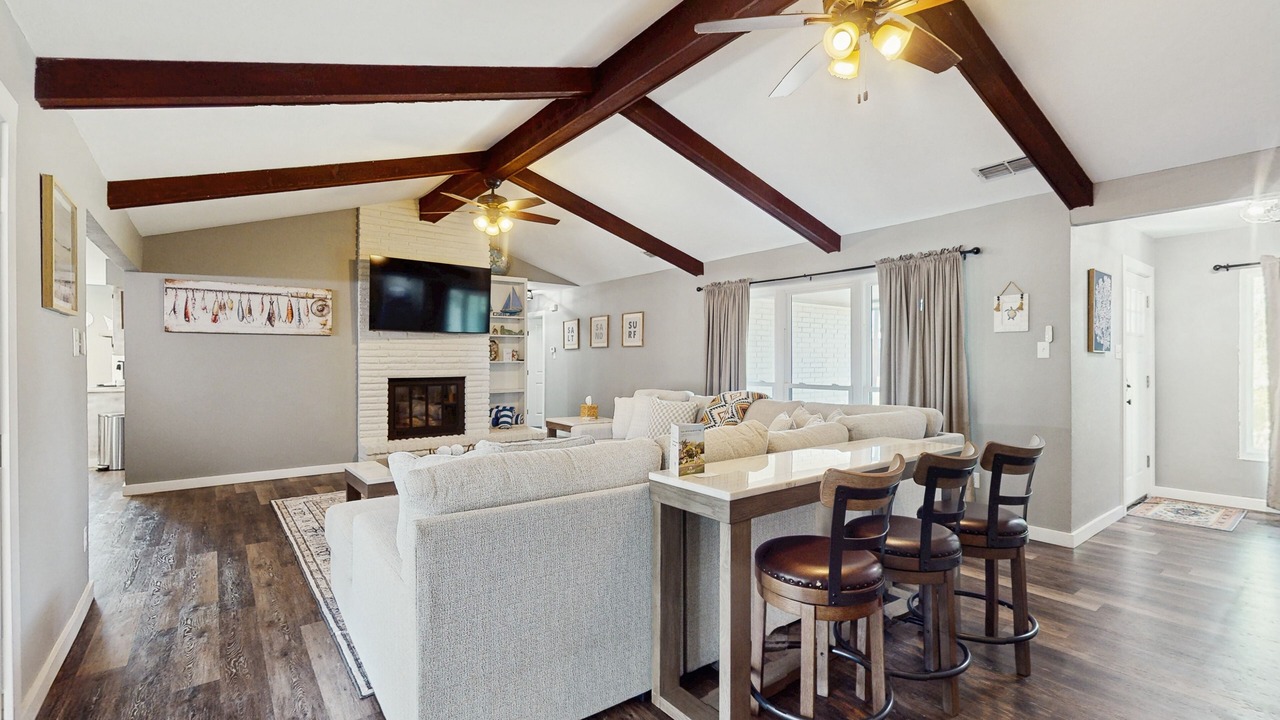 Photo of Livingroom in Flour Bluff