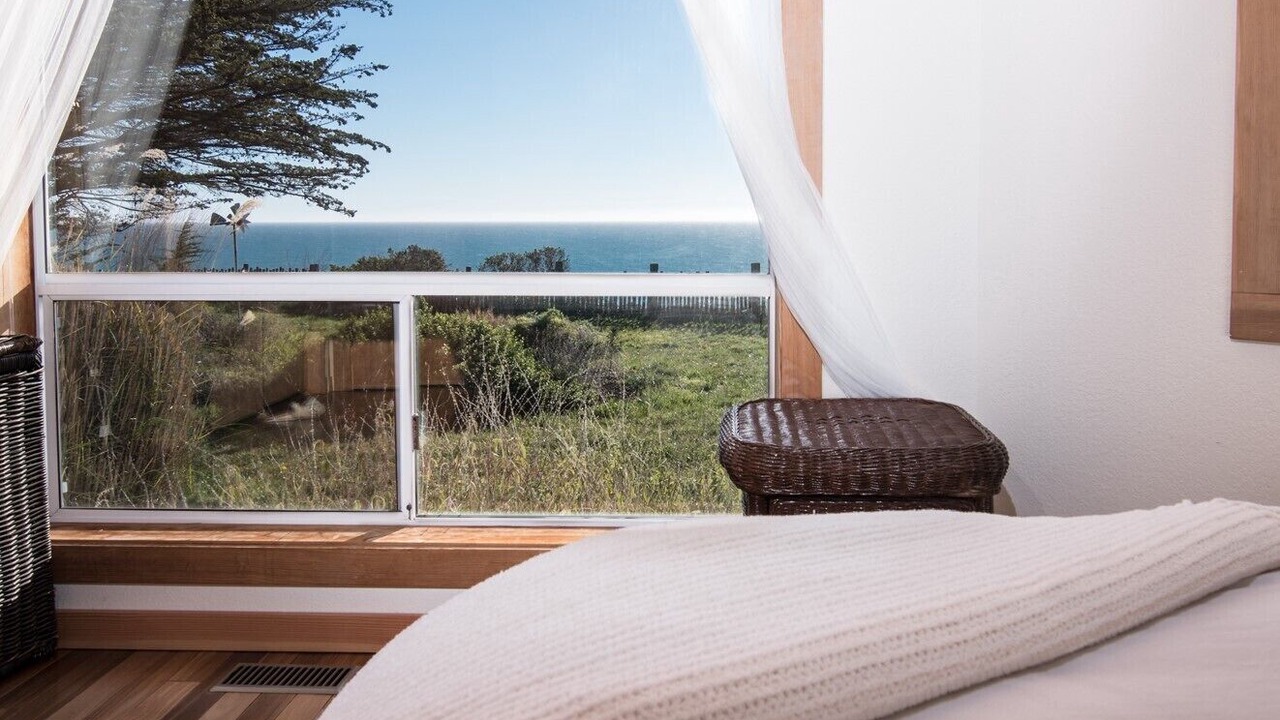 Photo of Bedroom in Gualala