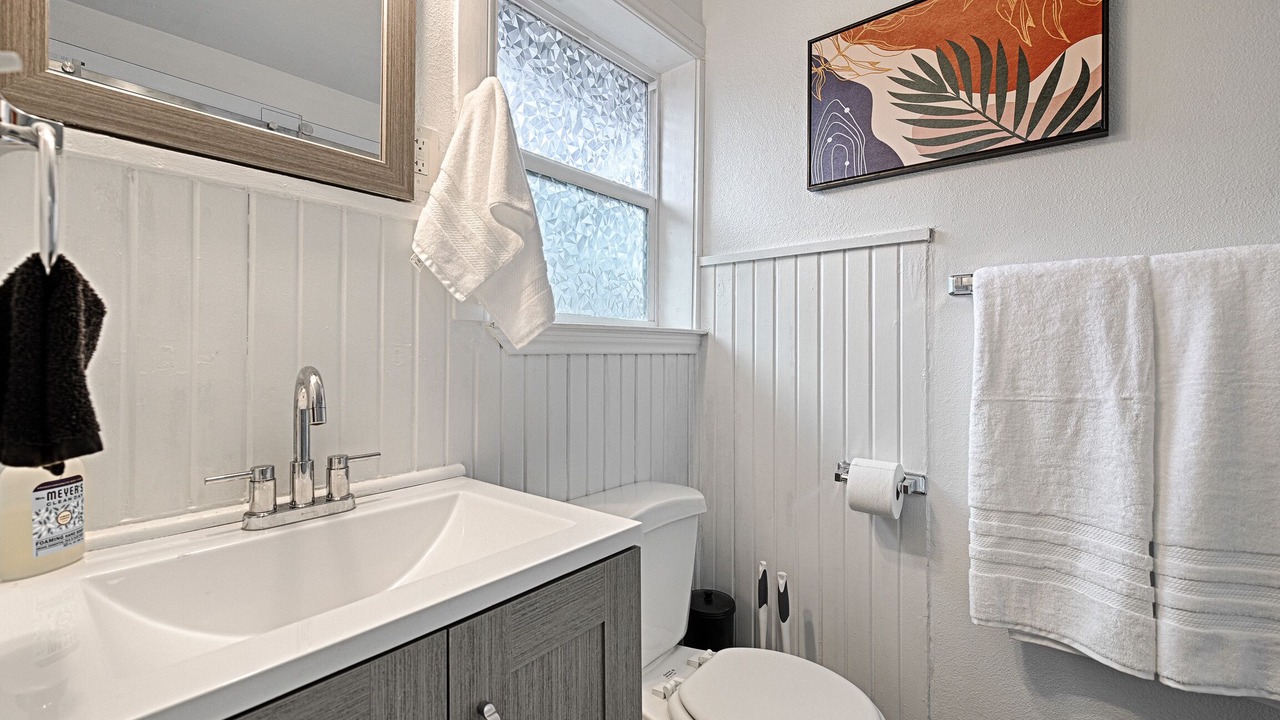 Photo of Bathroom in Central Arlington