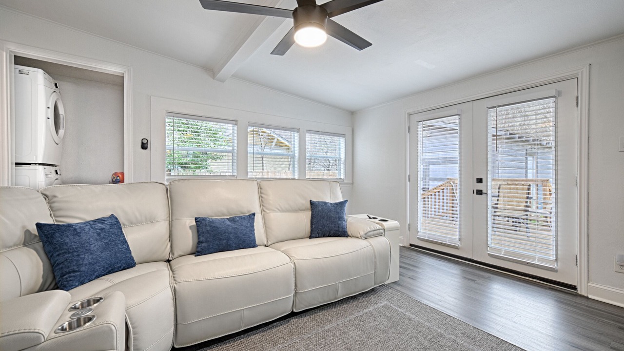 Photo of Bedroom in Central Arlington