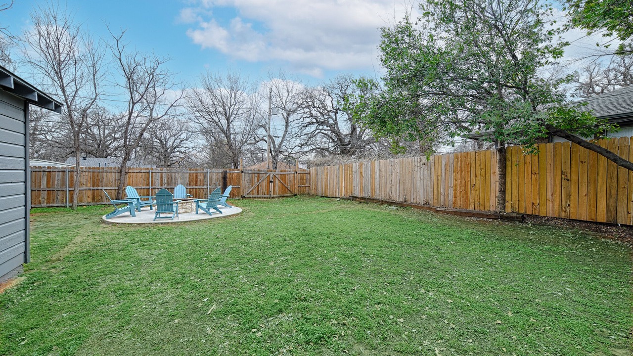Photo of Others in Central Arlington