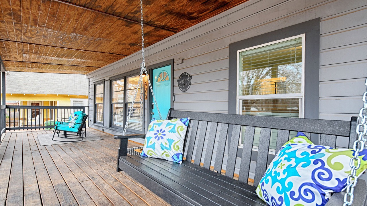 Photo of Outdoor in Central Arlington