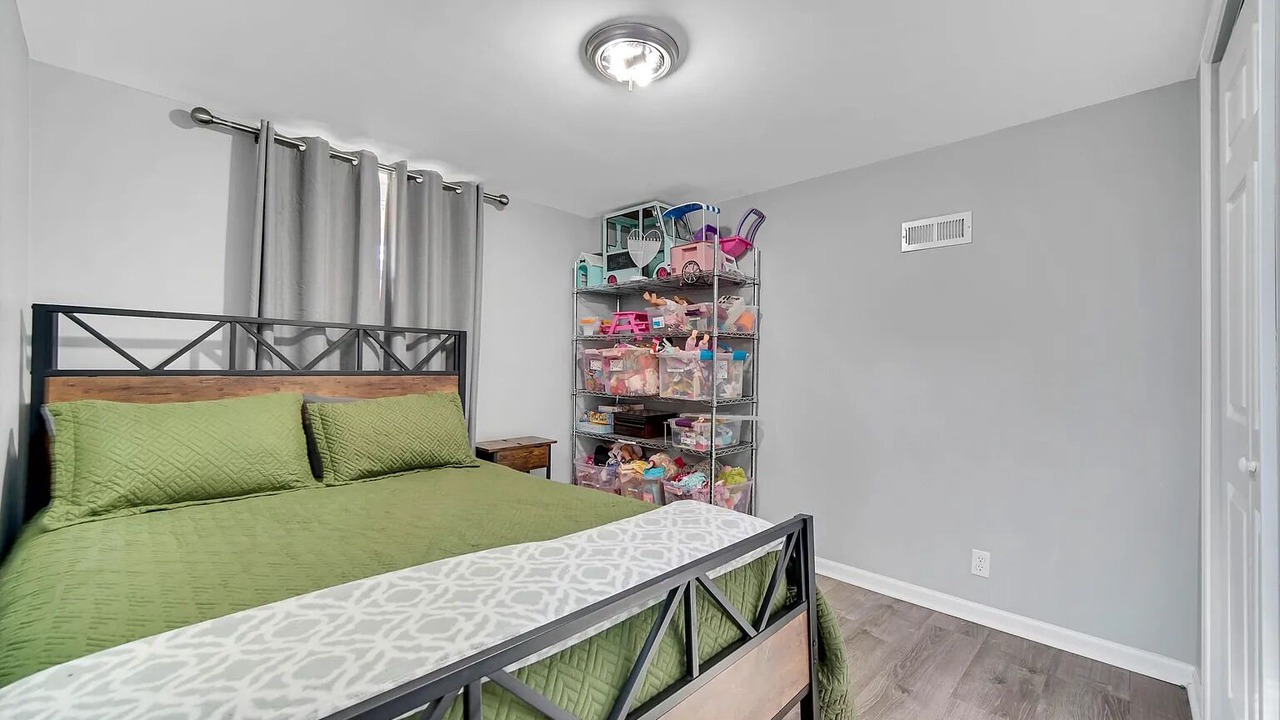 Photo of Bedroom in Cedar Lake
