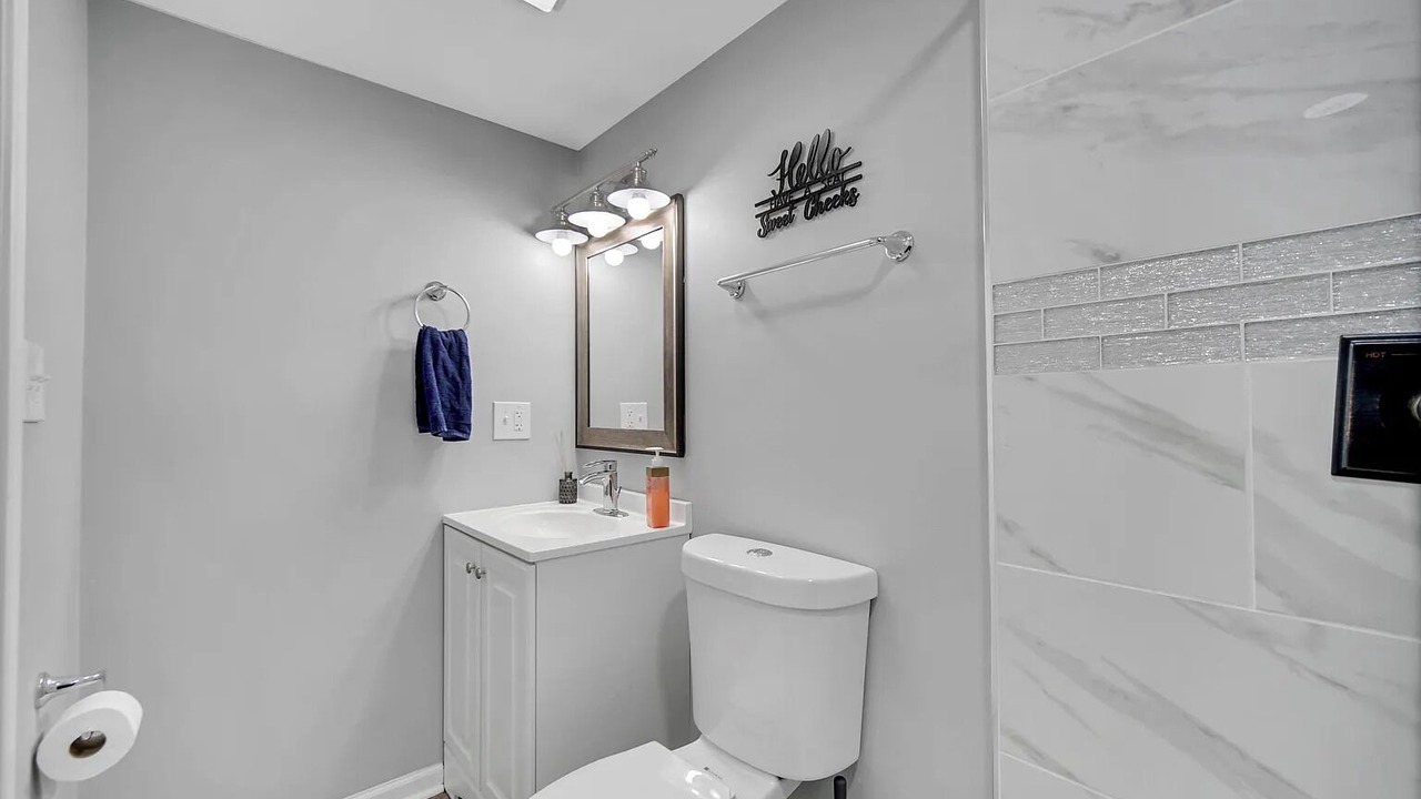 Photo of Bathroom in Cedar Lake
