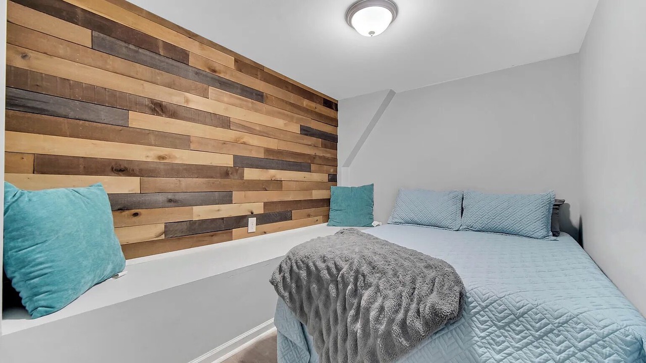 Photo of Bedroom in Cedar Lake