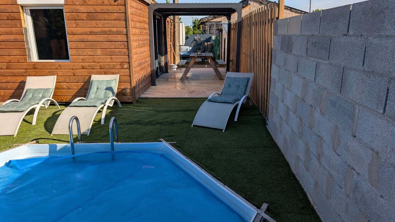 Photo of Patio Balcony in Houlle