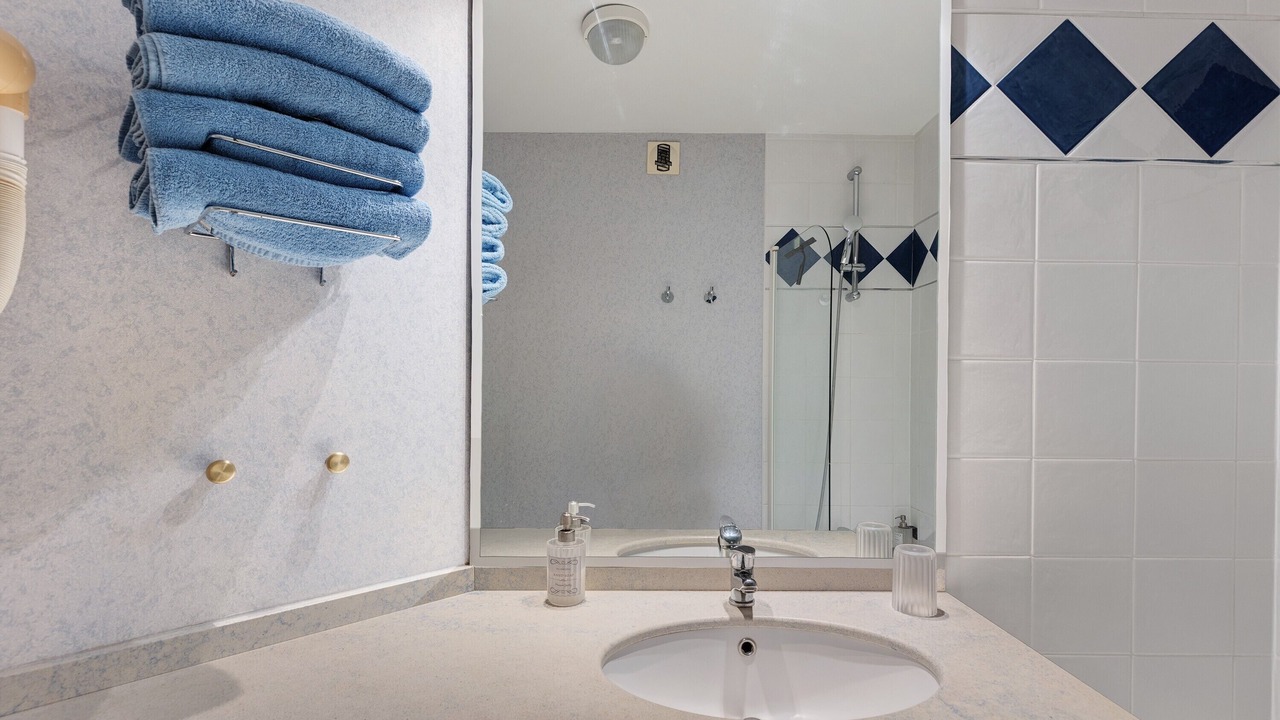 Photo of Bathroom in Chasseneuil-du-Poitou