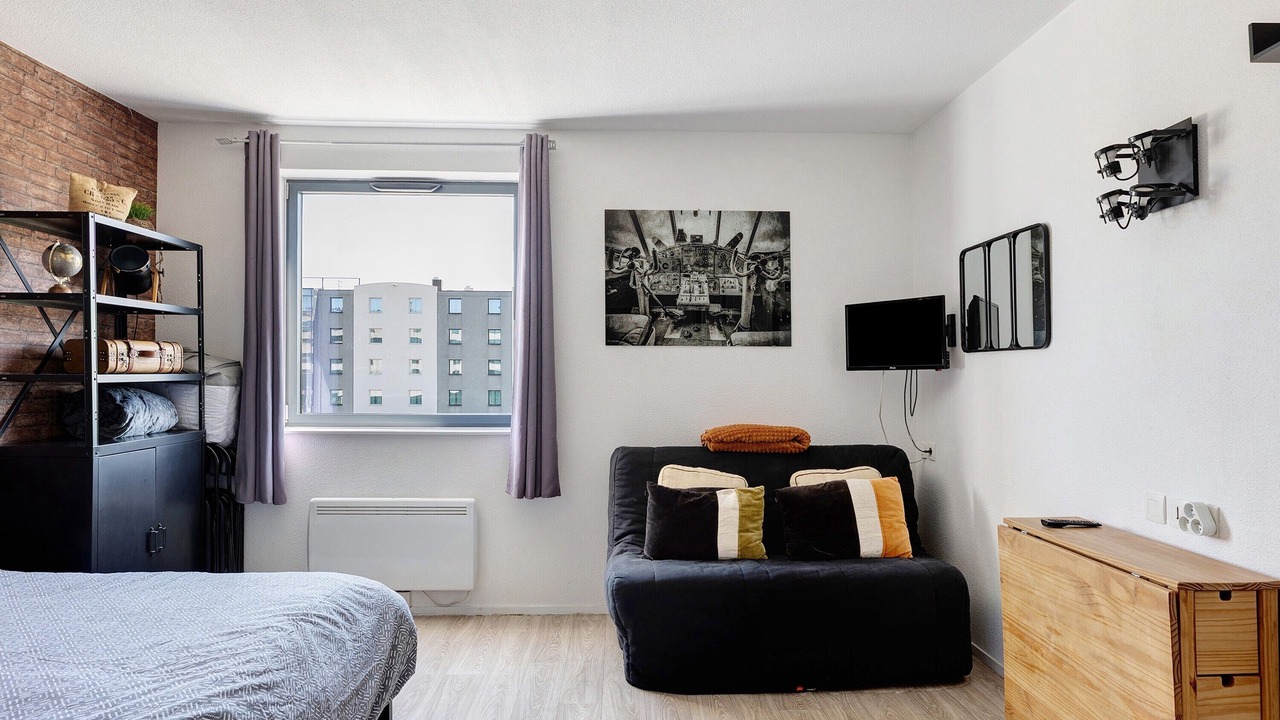 Photo of Bedroom in Chasseneuil-du-Poitou