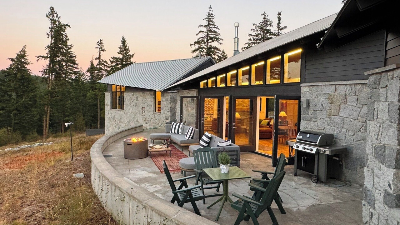 Photo of Outdoor in Sky Meadows Ranch