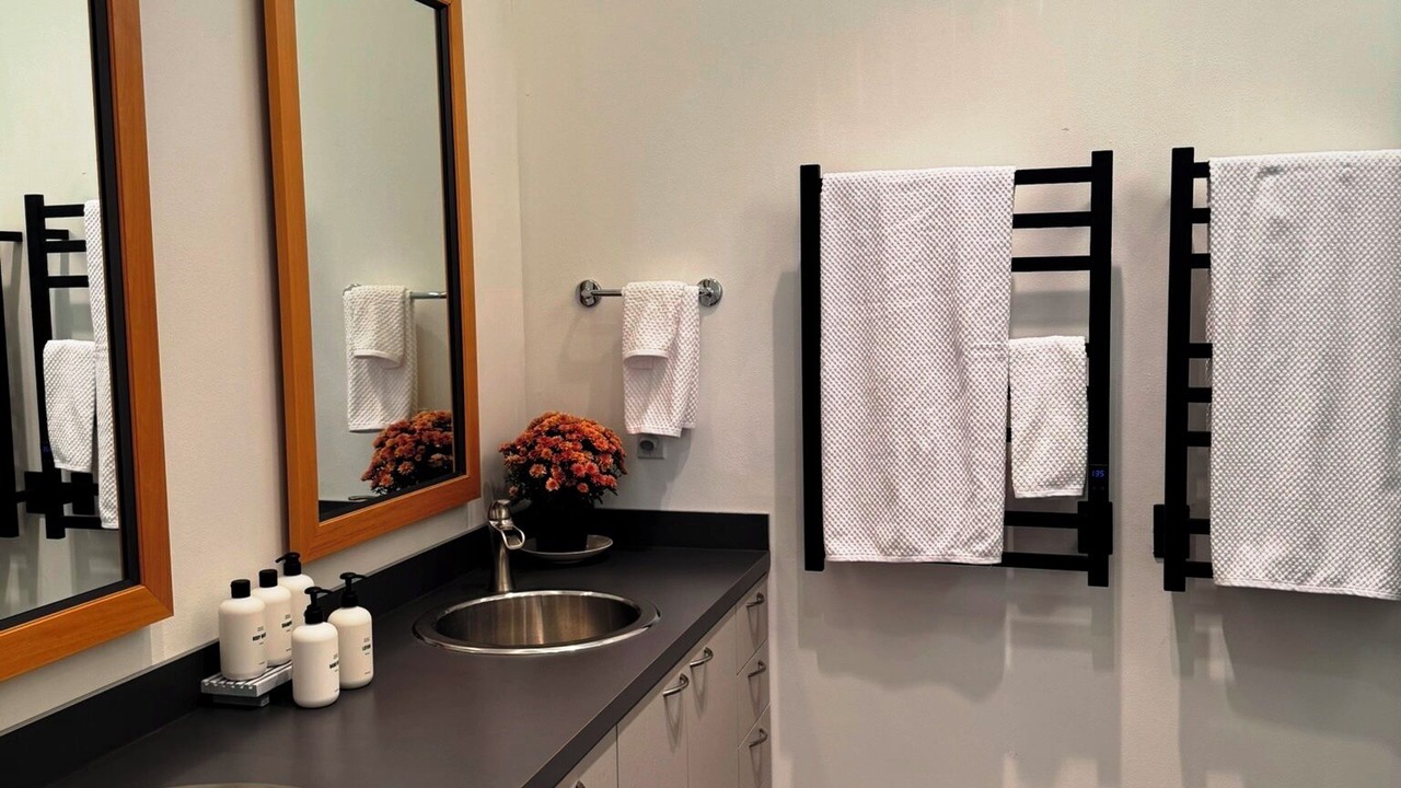 Photo of Bathroom in Sky Meadows Ranch
