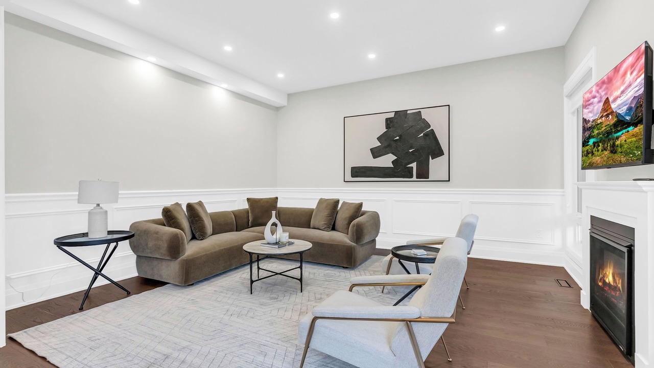 Photo of Livingroom in Burlington