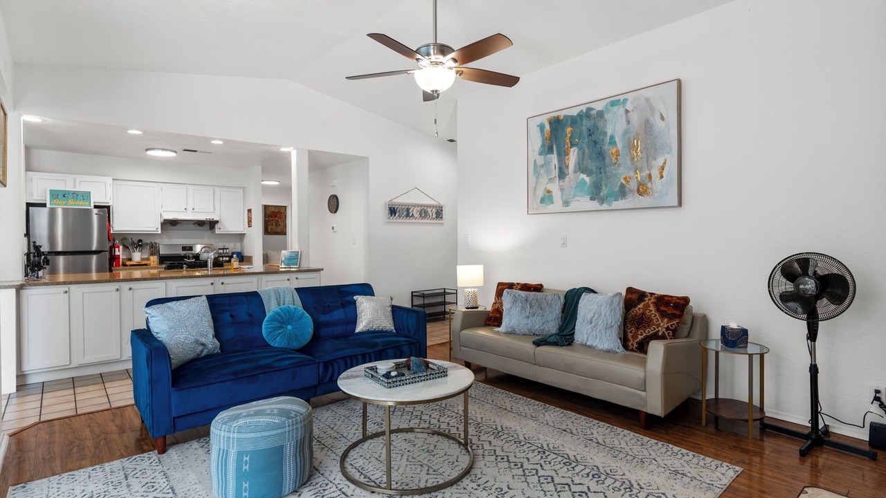 Photo of Livingroom in Albuquerque