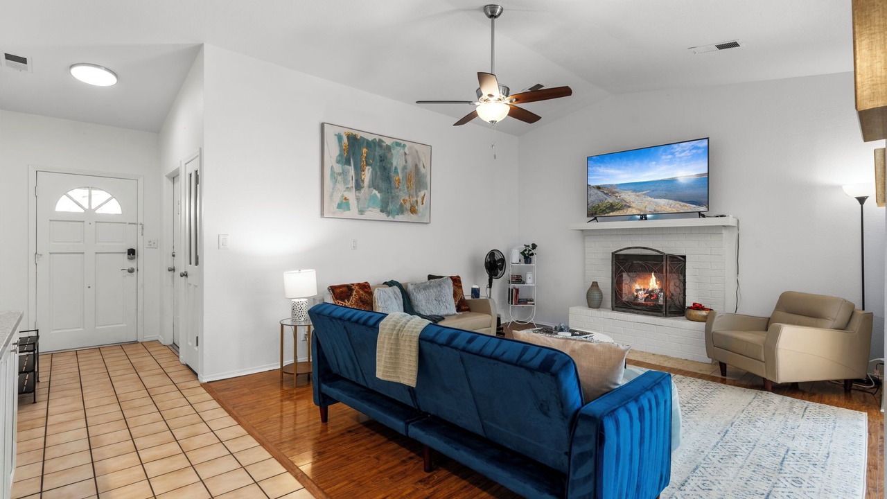 Photo of Livingroom in Albuquerque