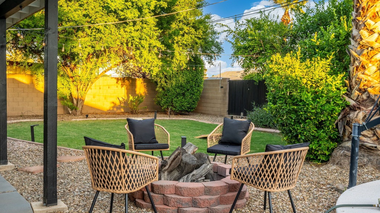Photo of Patio Balcony in Melrose Paradise