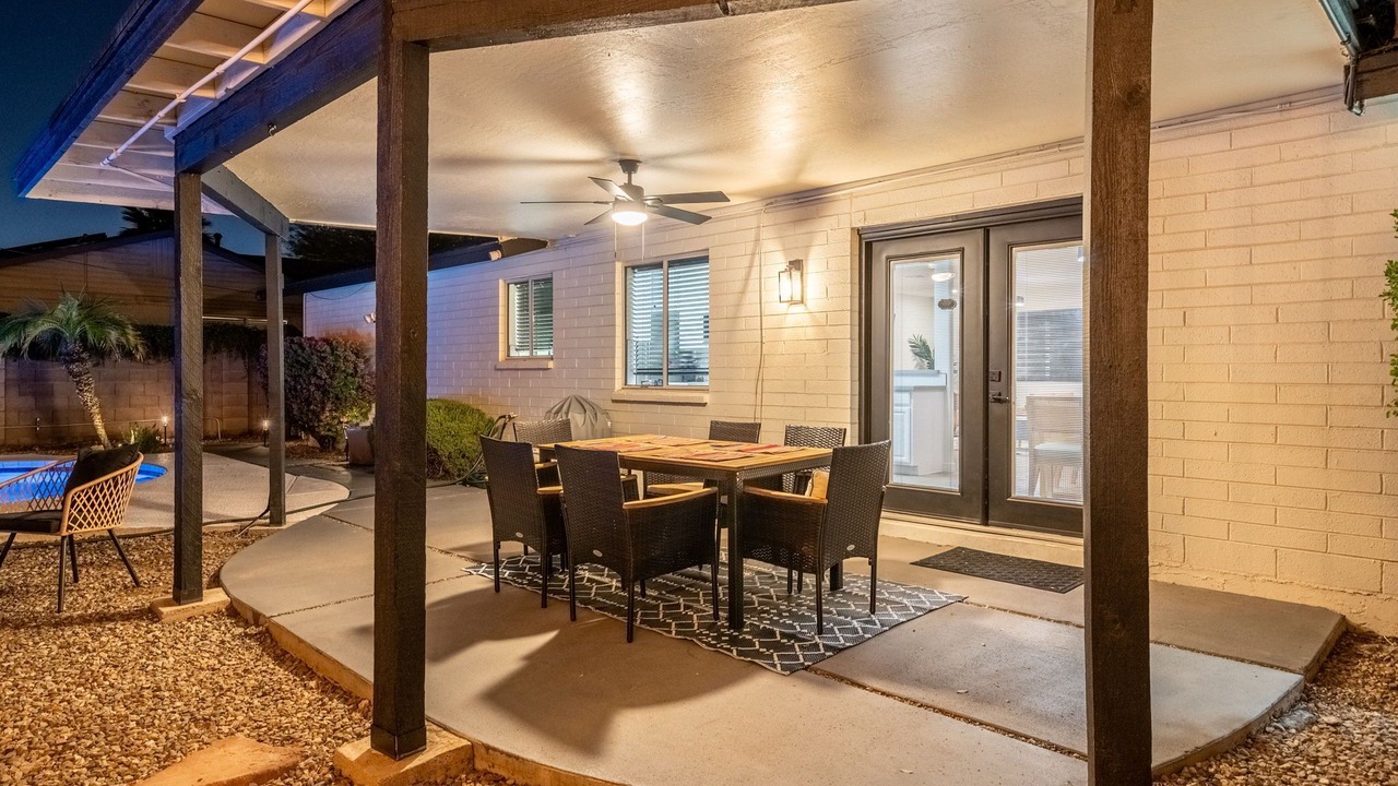 Photo of Outdoor in Melrose Paradise