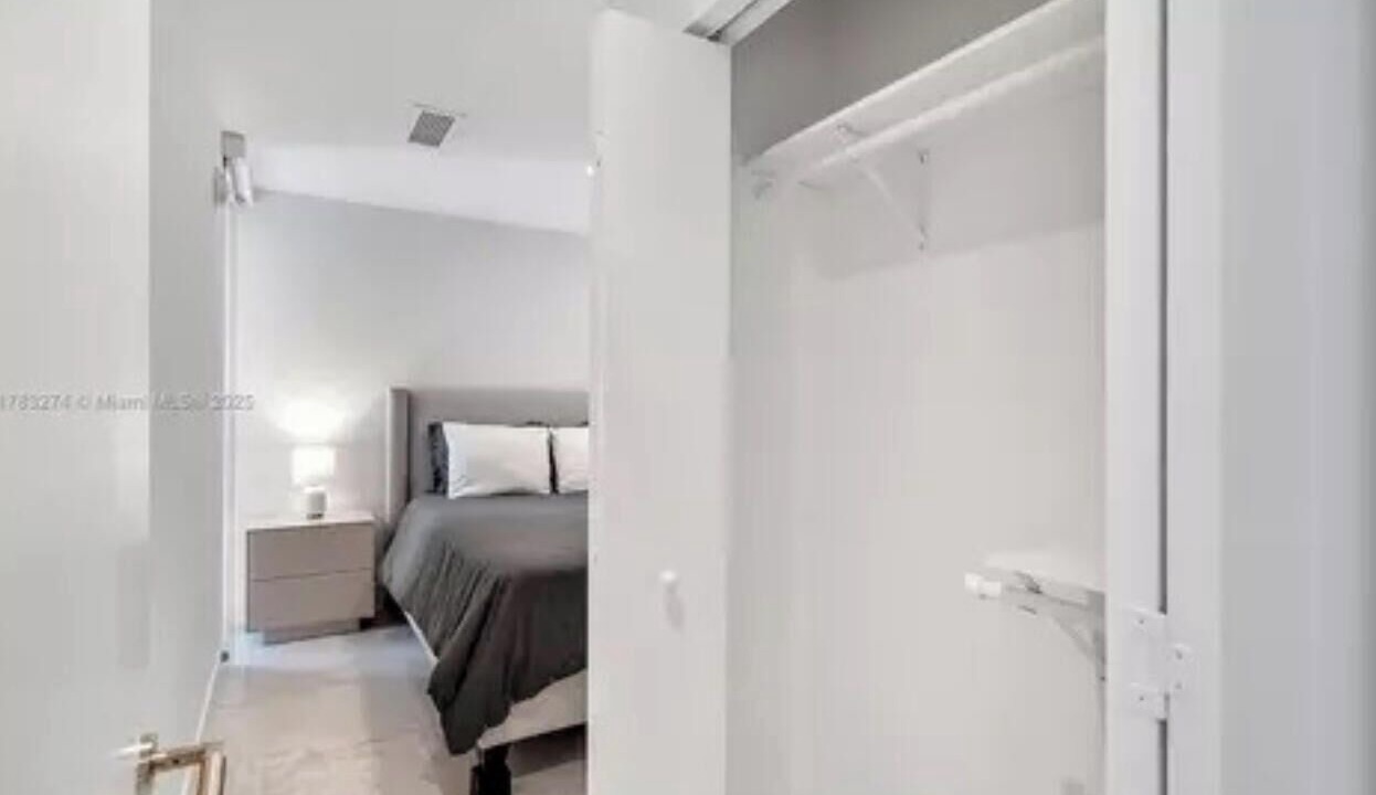 Photo of Bathroom in Brickell