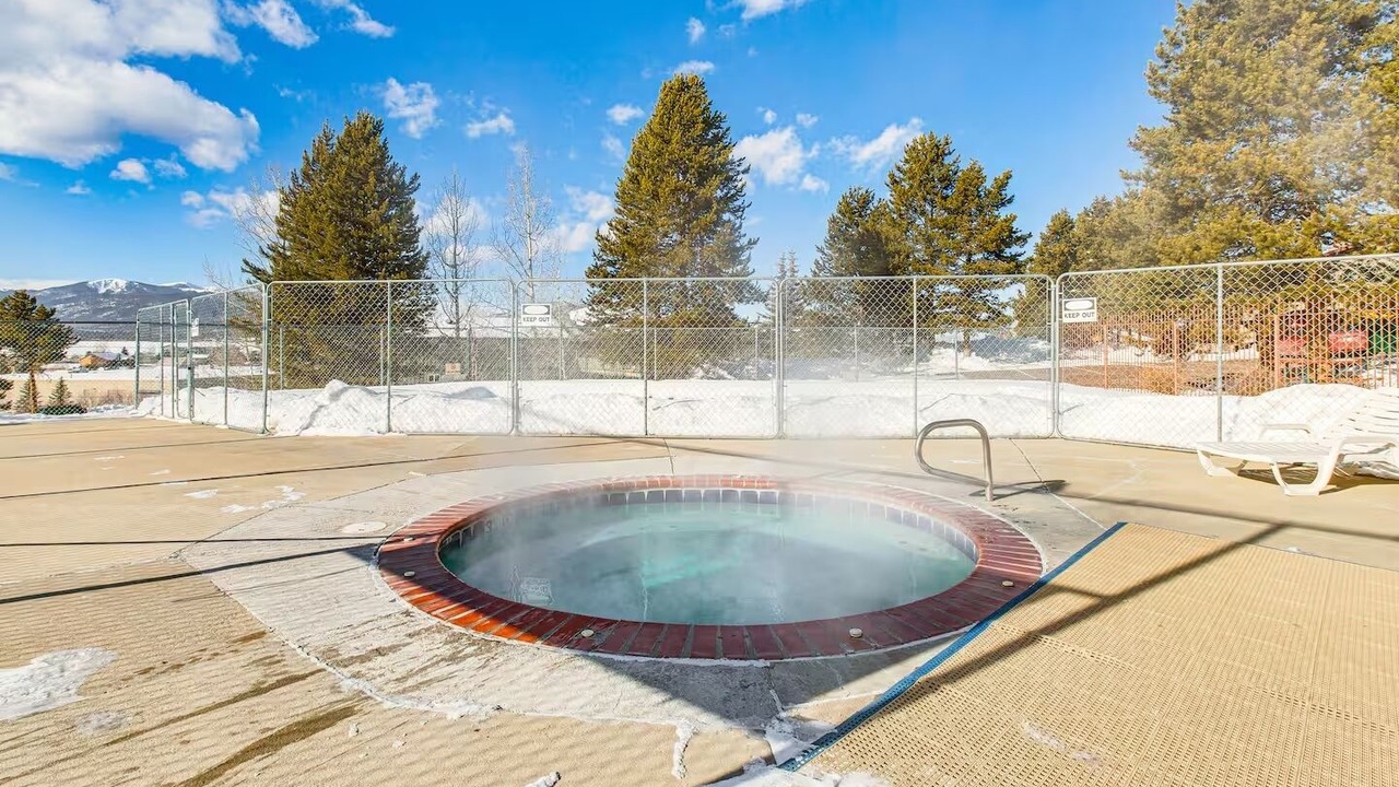 Photo of Outdoor in Fraser