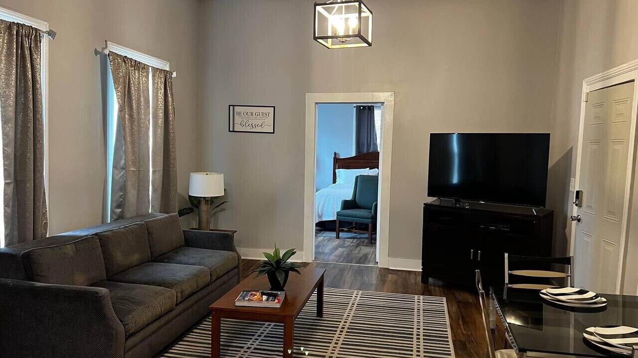 Photo of Livingroom in Wadley