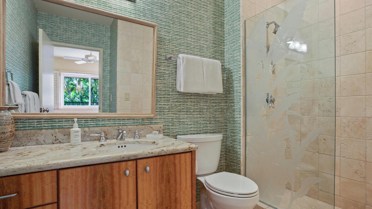 Photo of Bathroom in Wailea