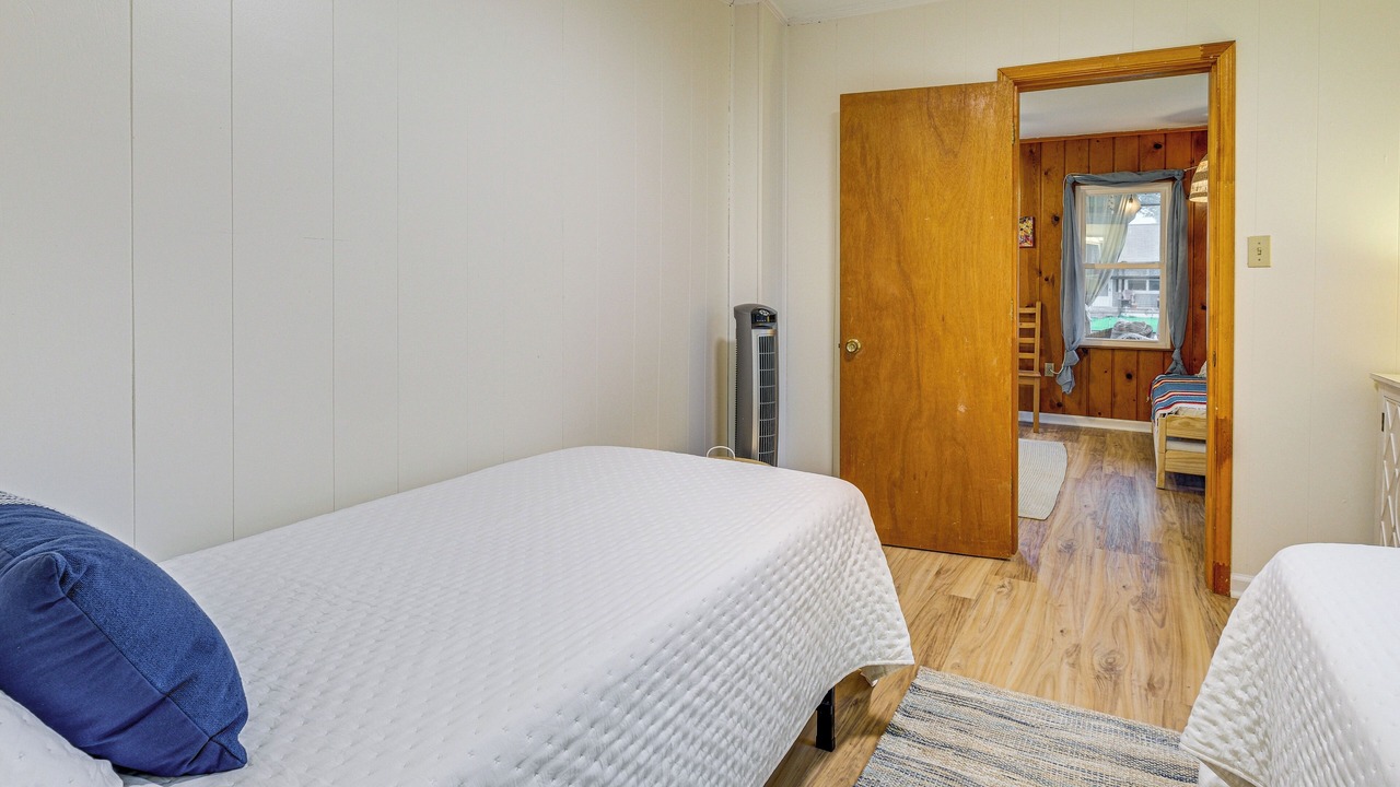 Photo of Bedroom in Colonial Beach