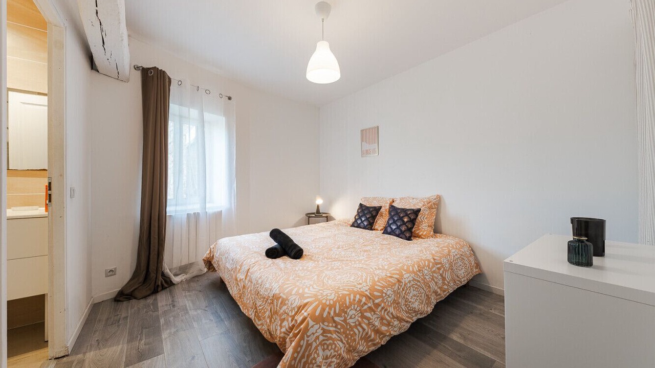 Photo of Bedroom in Moret-sur-Loing