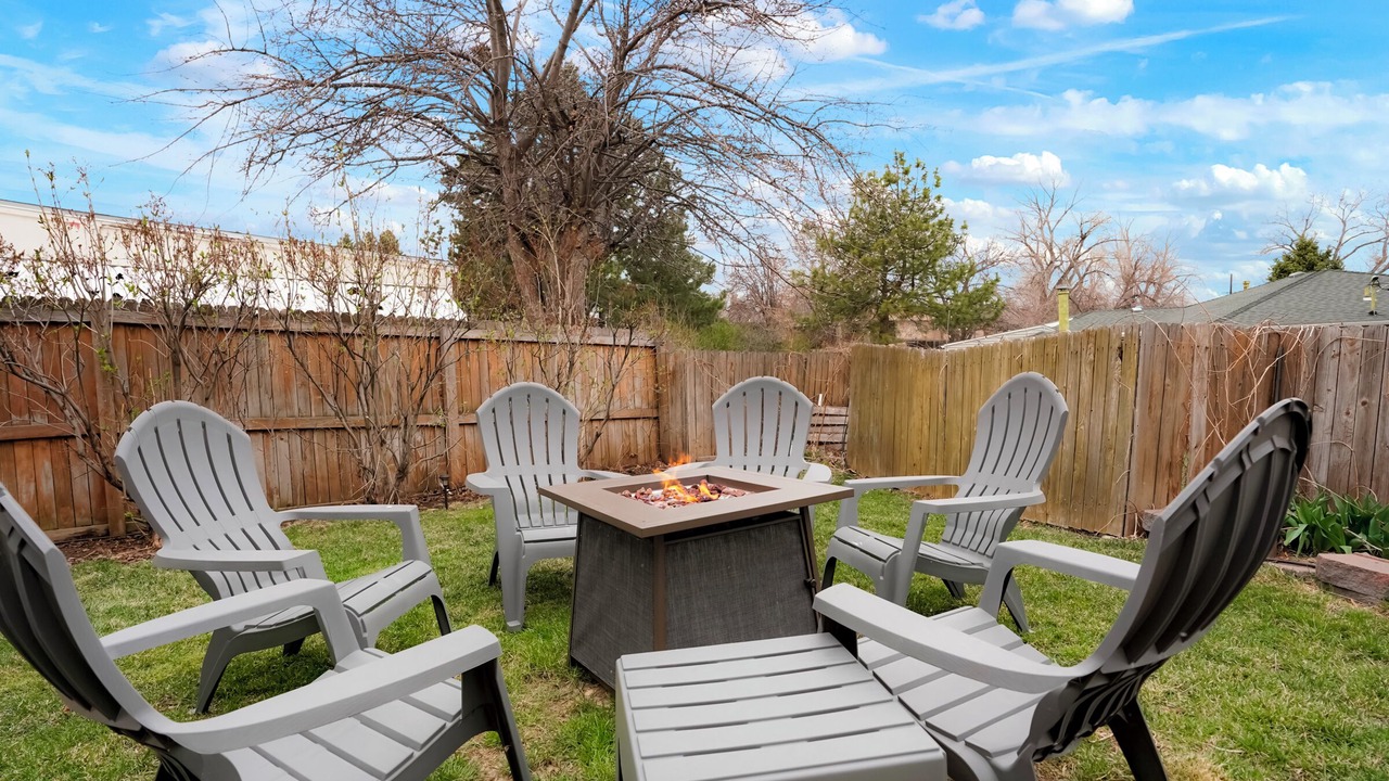 Photo of Outdoor in Applewood West