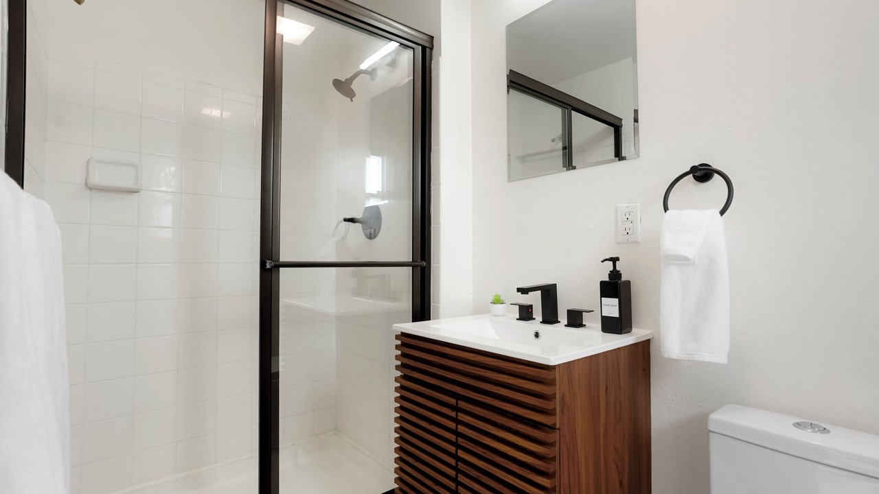 Photo of Bathroom in Applewood West