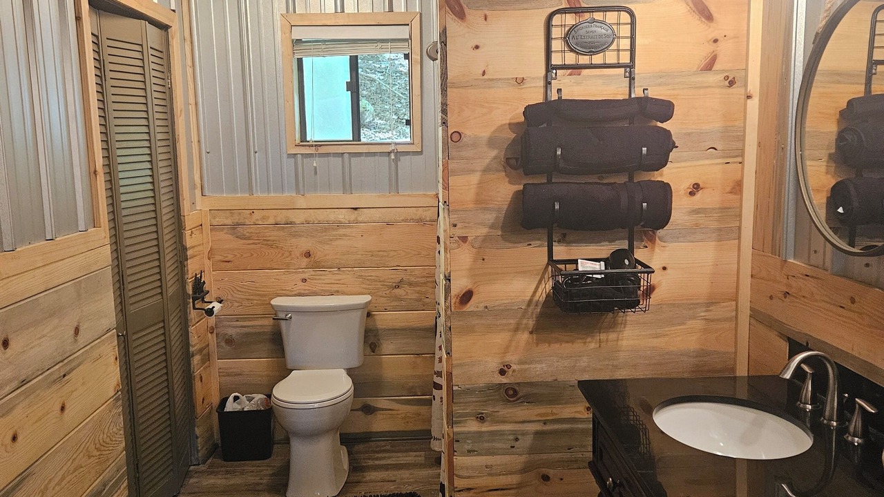Photo of Bathroom in Murphy